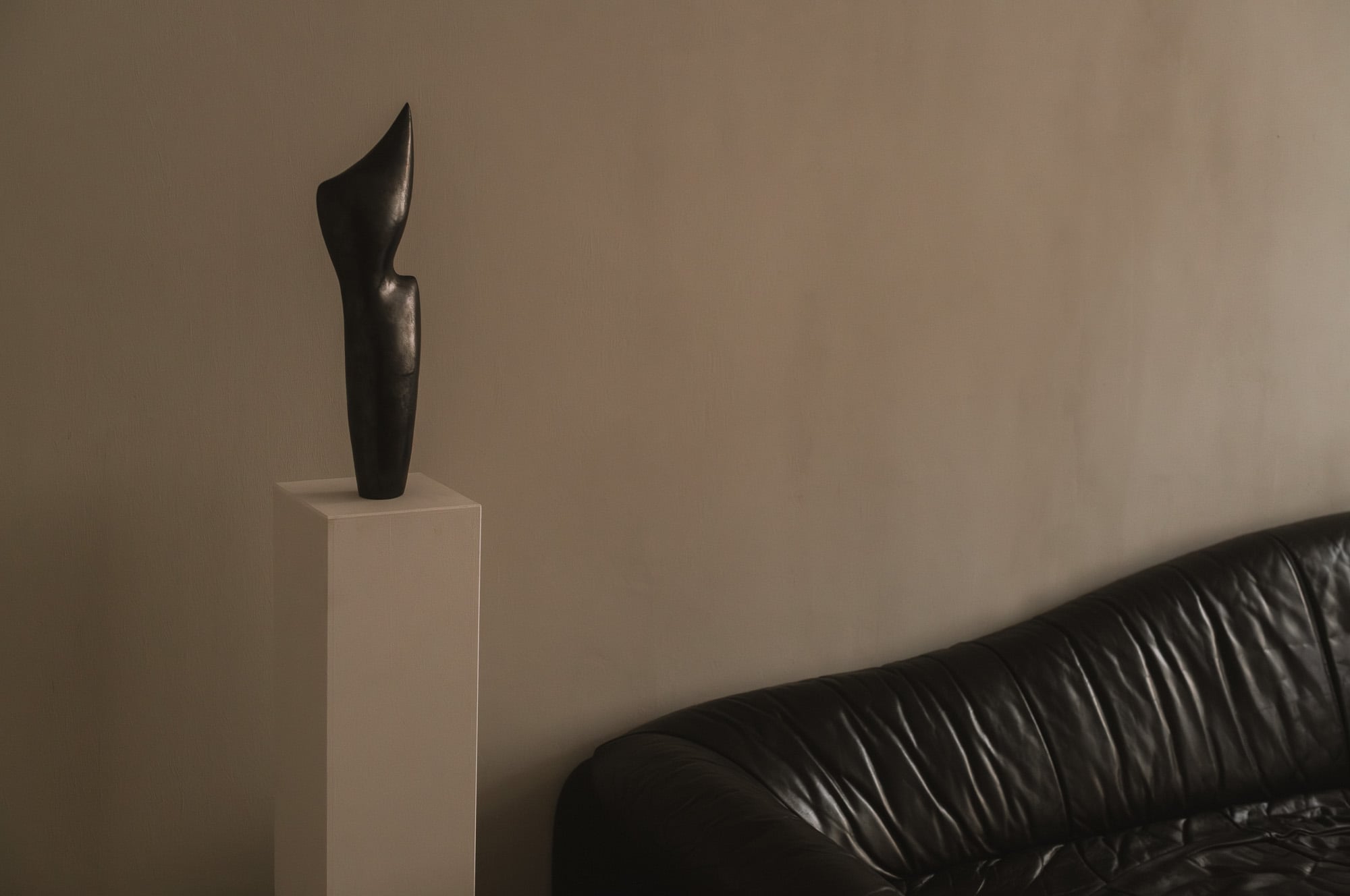 A Vocabulary of Form: At Home With Sculptor Veronika Janovec